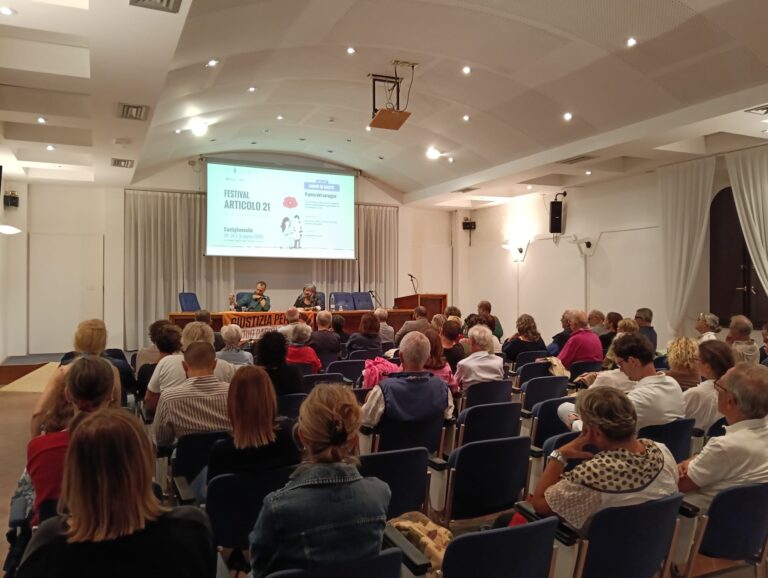 “Uno strano dono” a Castiglioncello (Livorno)